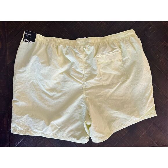 DSG Women’s Light Yellow Relaxed Fit Rec Shorts With 6” Inseam New - Picture 3 of 3